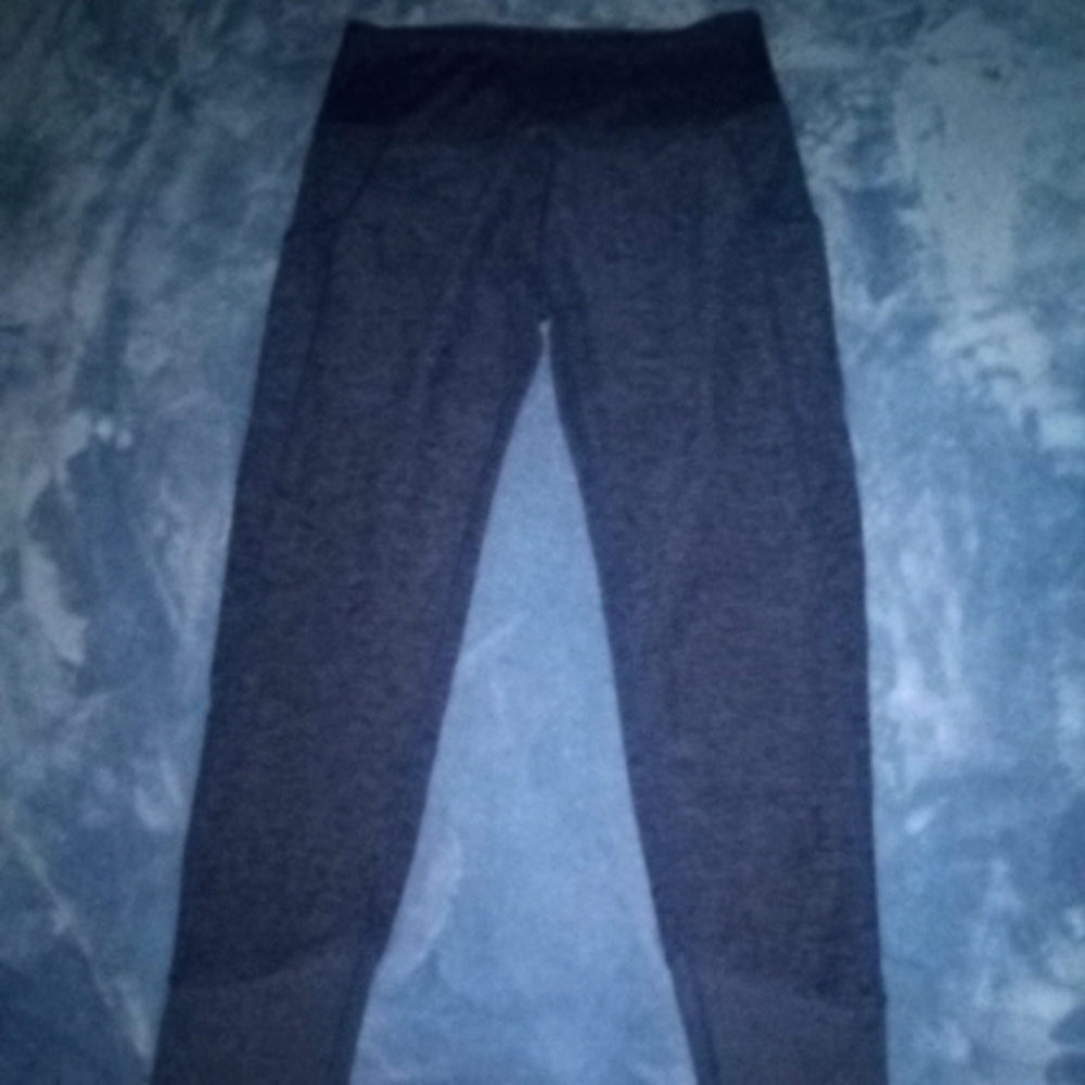 Kirkland Large Jogger Pants
